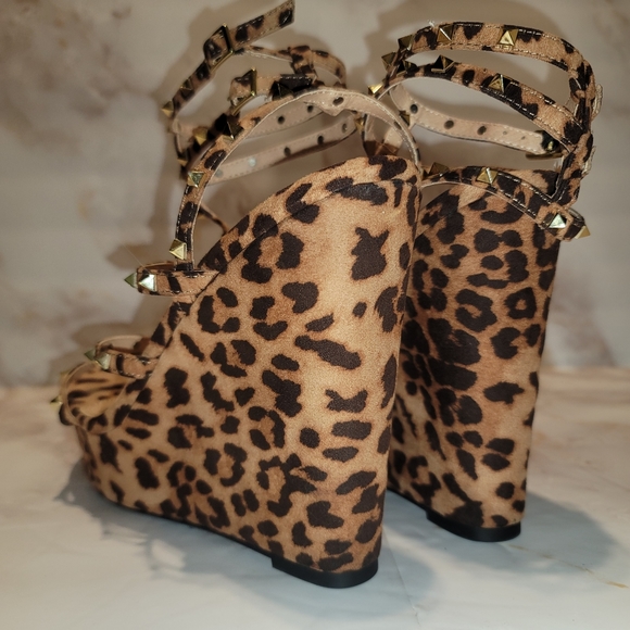 Studded Strappy Cheetah Wedges - Picture 8 of 10
